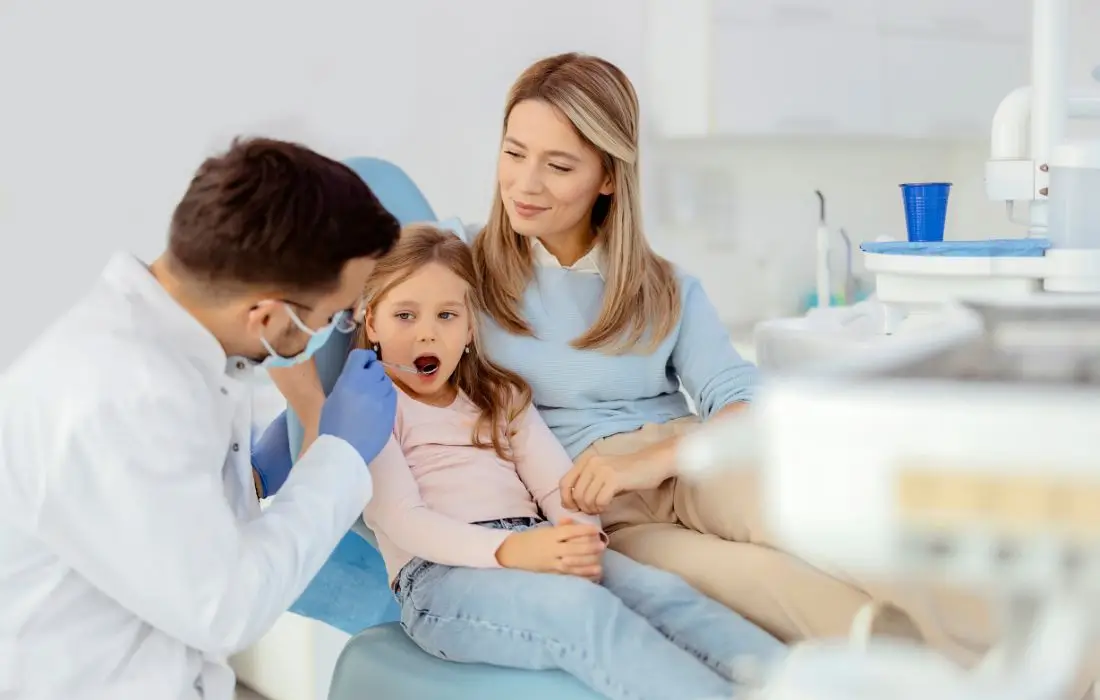 Family Dentist: Why One Dental Clinic Can Make Family Care Easier
